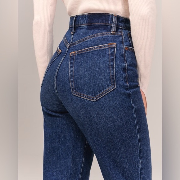 NWOT A&F Curve Love The '90s Straight Jeans Ultra High Rise 30 | 10 - Picture 6 of 14